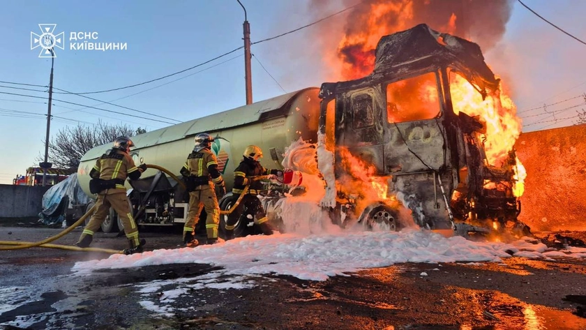 Zelensky Warns of ‘Mirror Response’ After Russian Strike Kills Rescuers in Poltava