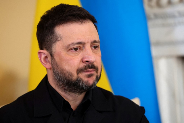 Zelensky Warns Trump of Critical Air Defense Shortage