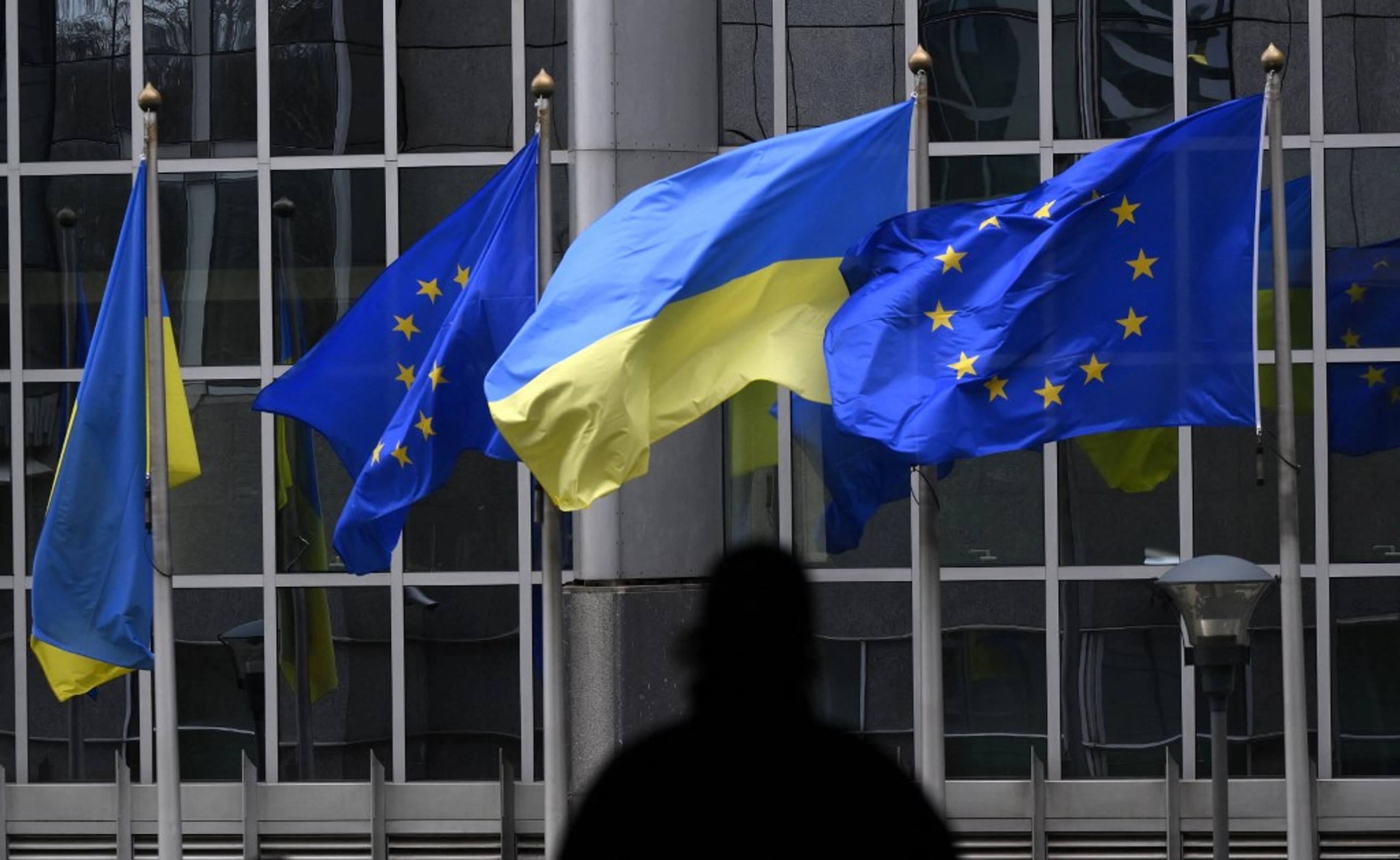 All EU States Approve Opening Cluster 1 in Ukraine’s Accession Talks