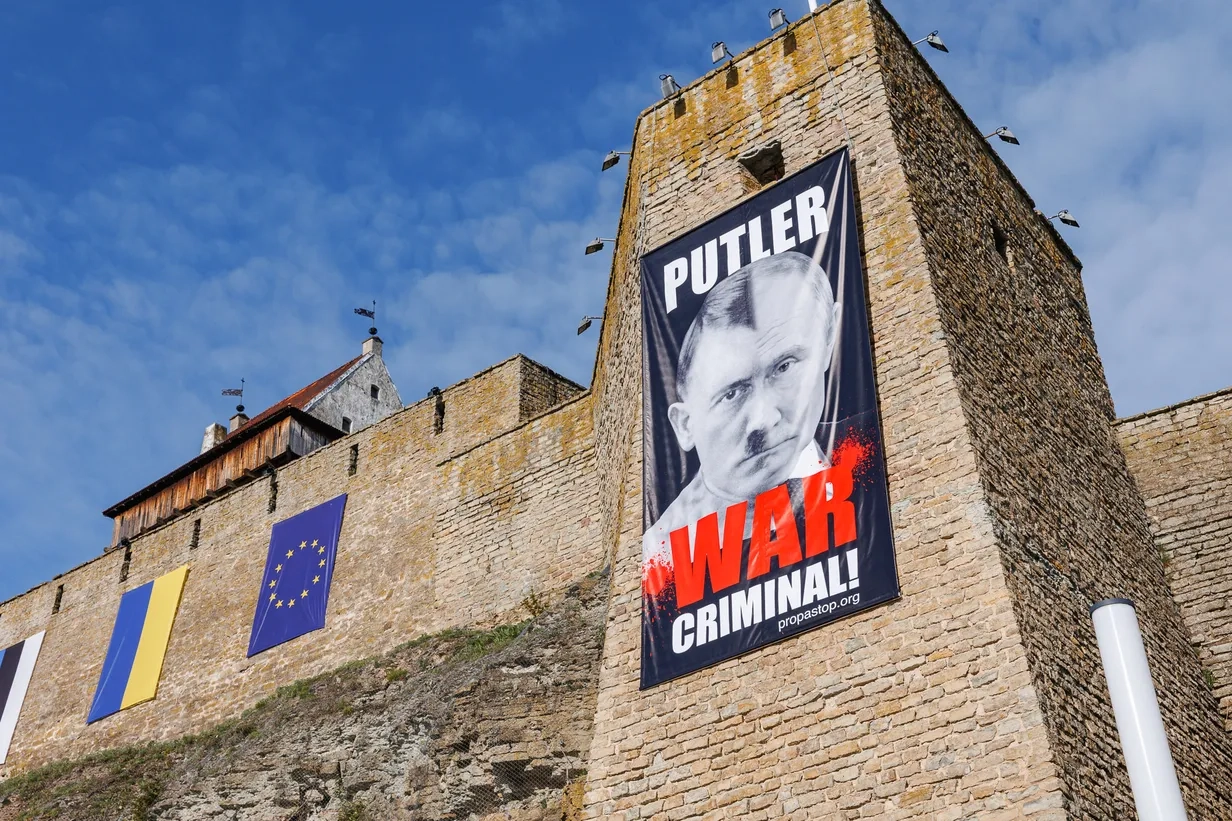 Anti-War Protests Met Moscow’s Victory Day Celebrations