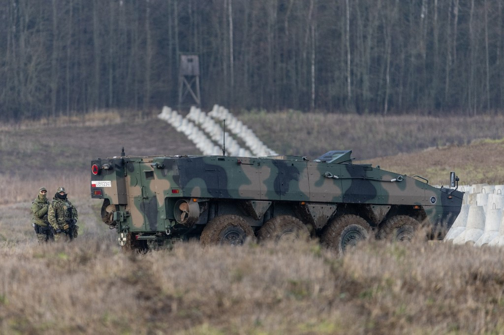 Cyrillic-Marked Reconnaissance Drone Discovered Near Poland-Russia Border
