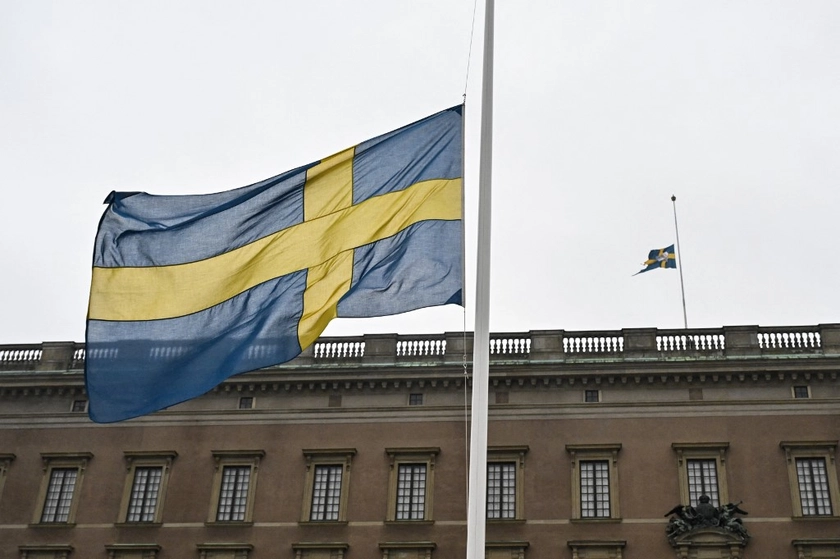 Swedish Intelligence Suspects Two of Exporting Industrial Products to Russia