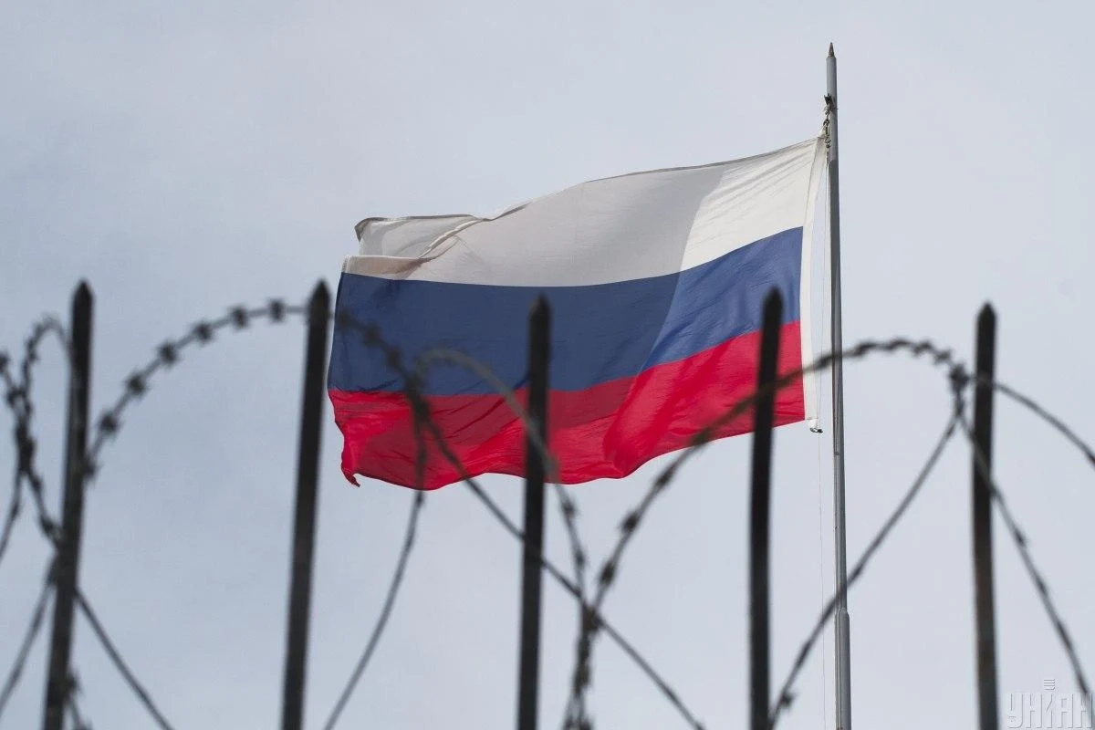 У Росії зафіксували дефіцит бензину після атак дронів на НПЗ