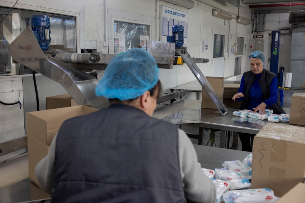 ‘Short of Blue-Collar Workers’: Ukraine’s Battle for Labour