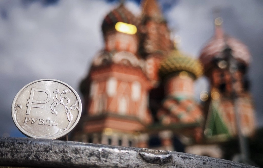 Russia Faces Latent Banking Crisis as Bad Assets Breach Critical 10% Threshold