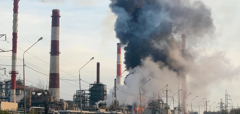 Удар по АВТ-6 та 140 тисячах кубометрів нафти: чим обернеться для армії РФ подвійна атака ЗСУ на Кстово та Ярославль?
