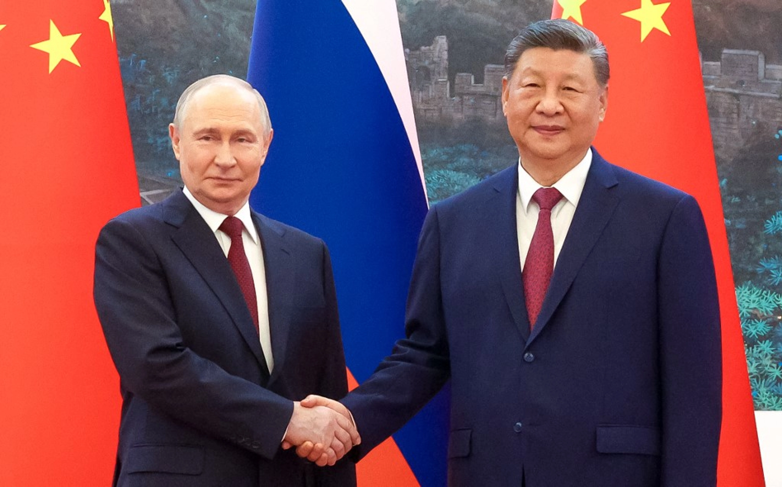 Xi Calls Russia Ties ‘Calm Amid Chaos’ as Chinese Leader Hosts Putin in Beijing
