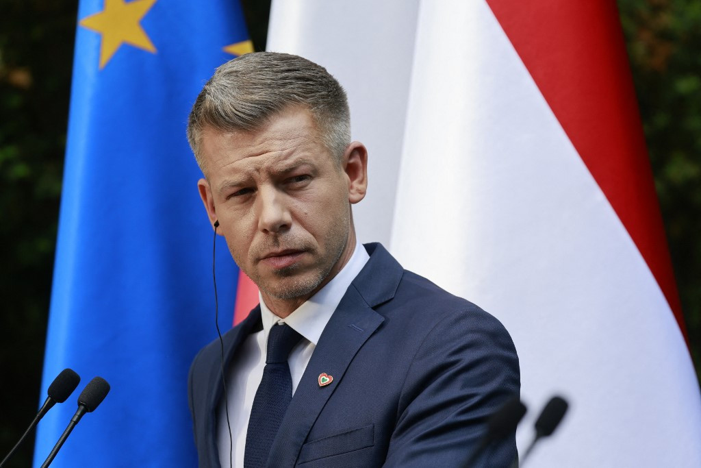 Hungary’s Magyar Says Ukraine Needs Stronger Guarantees Than Budapest Memorandum