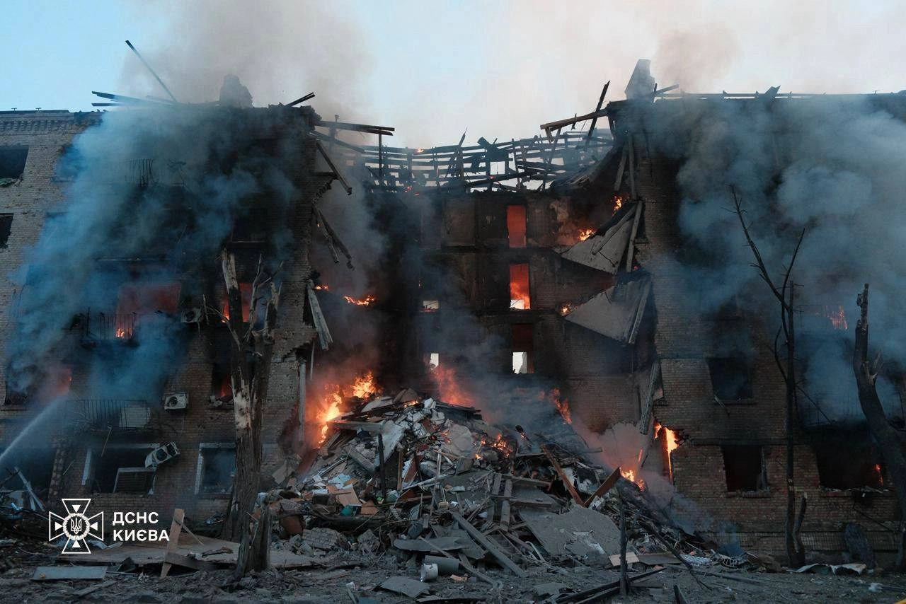 Three Dead and 77 Injured as Massive Russian Missile and Drone Attack Batters Kyiv