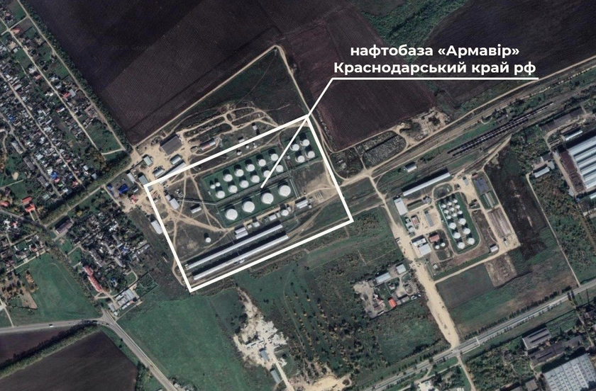 Зеленський підтвердив удар по нафтобазі в Краснодарському краї РФ за 500 км від України