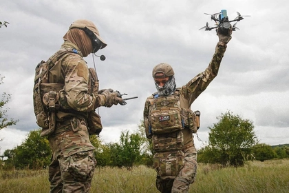 Україна й Канада запускають спільне виробництво дронів для Сил оборони