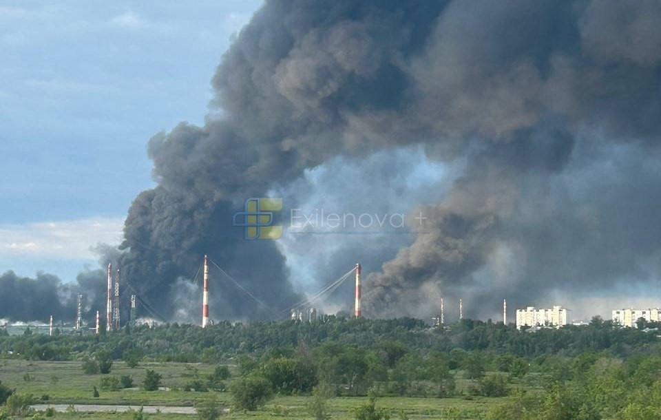 Ukrainian Drones Strike Rosneft Refinery and Fuel Depots Deep Inside Russia