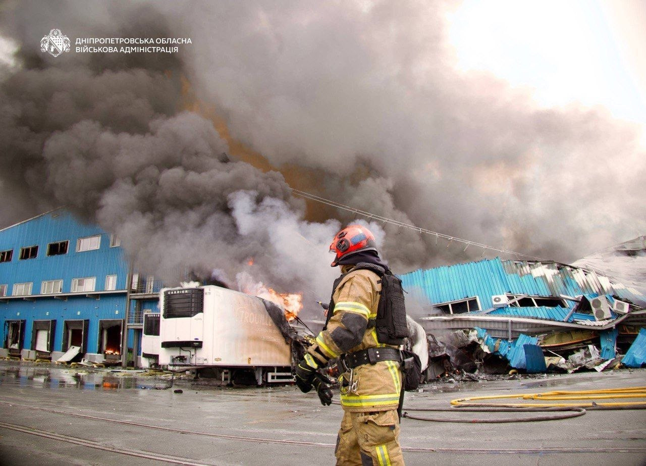 Russian Drone Strikes Destroy Nova Poshta Hub in Dnipro and Wound Child in Slovyansk