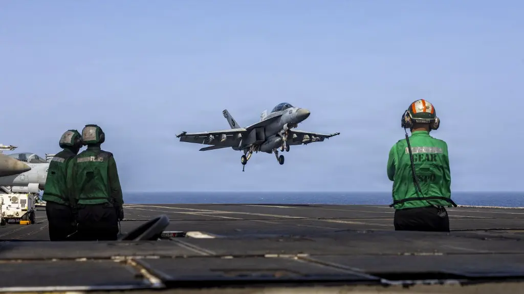 US Strikes Iranian Drone Sites and Air Defenses Amid Fragile Ceasefire