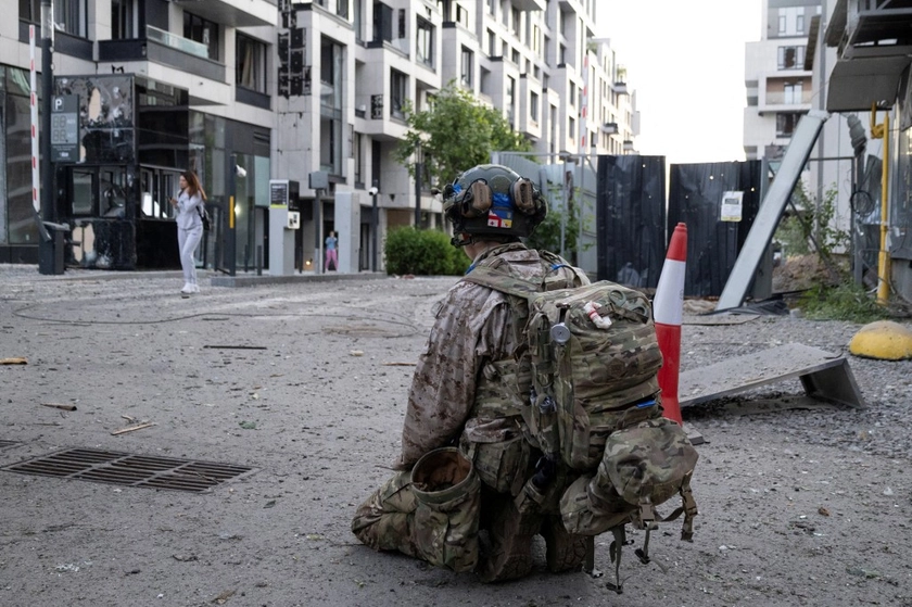 21 Killed, Over 100 Wounded in Massive Overnight Russian Missile and Drone Barrage Across Ukraine