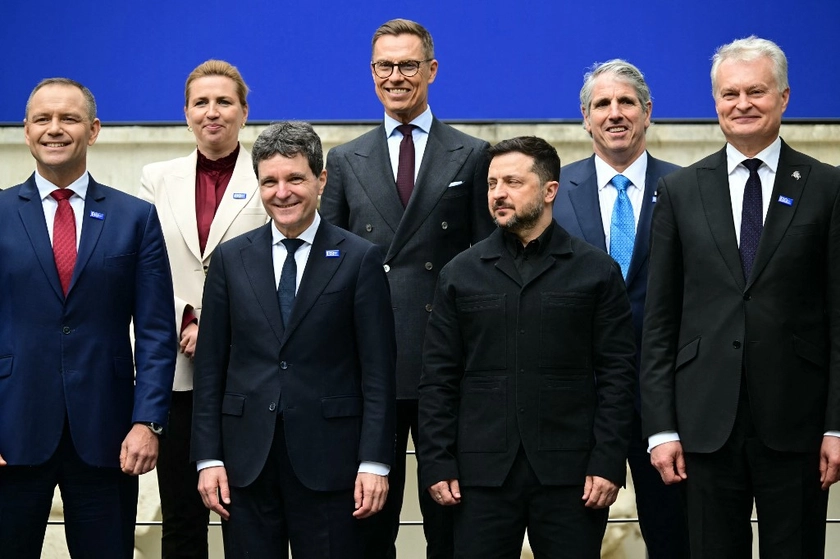 Zelensky Expected to Attend G7 Summit in France as Russian Attacks Intensify