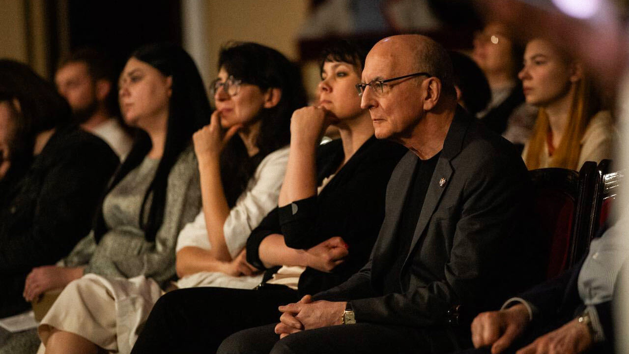 ‘Nothing Stops Ukrainian Art’ – Met Opera Chief Peter Gelb