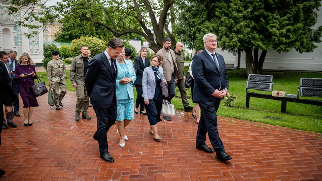 Sybiha: Putin Failed to Drive Diplomats Out of Kyiv as NATO’s 32 Allies Visit Ukraine