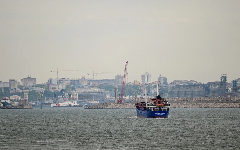 Україна підтвердила, що морський безпілотник через ворожі РЕБи опинився біля Румунії
