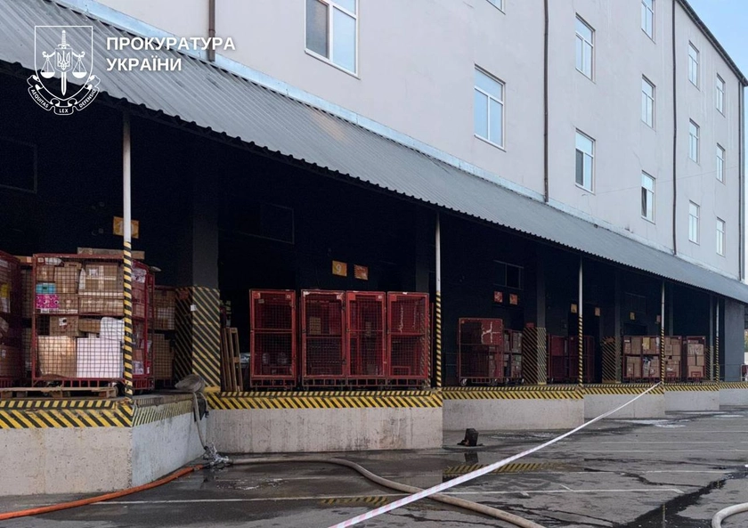 Вибух на поштовому терміналі в Києві: загинув чоловік