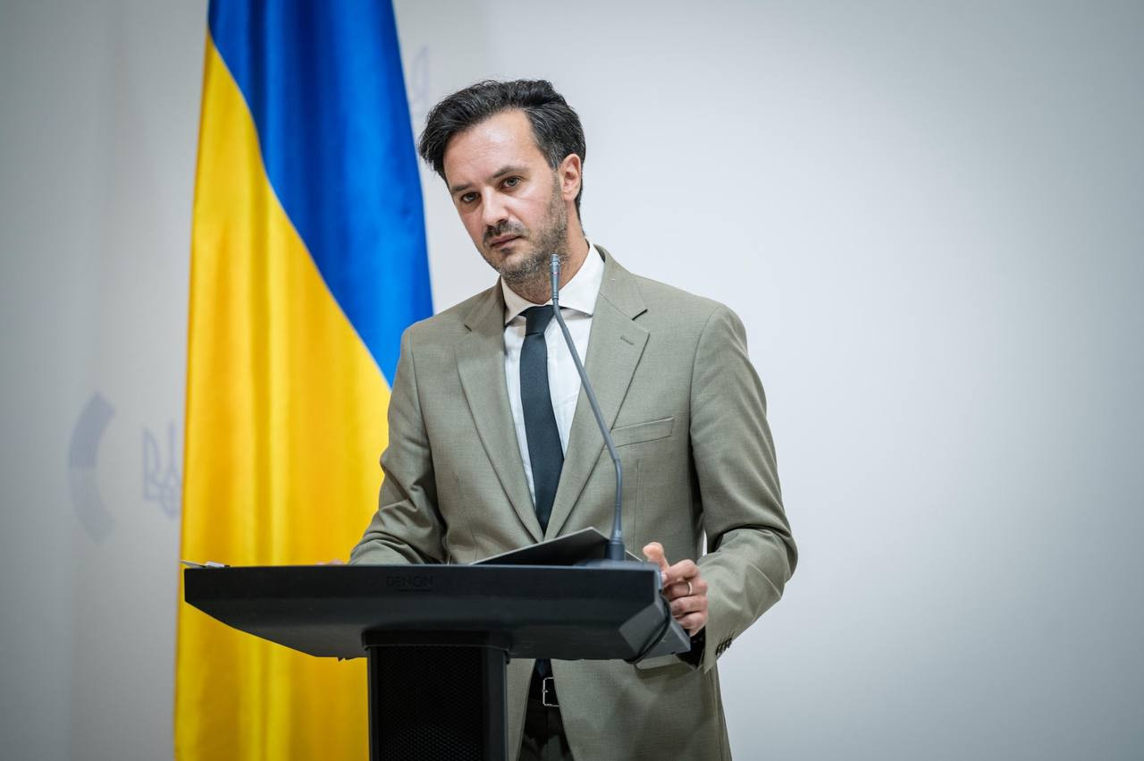 Ukraine Apologizes to Greece Over Armed Sea Drone Found Near Lefkada