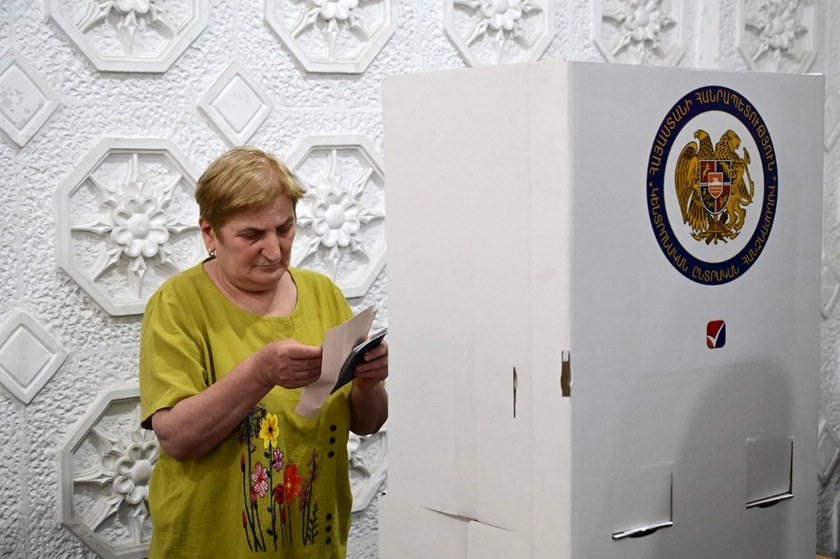 Armenia Concludes Pivotal Election with 59% Turnout