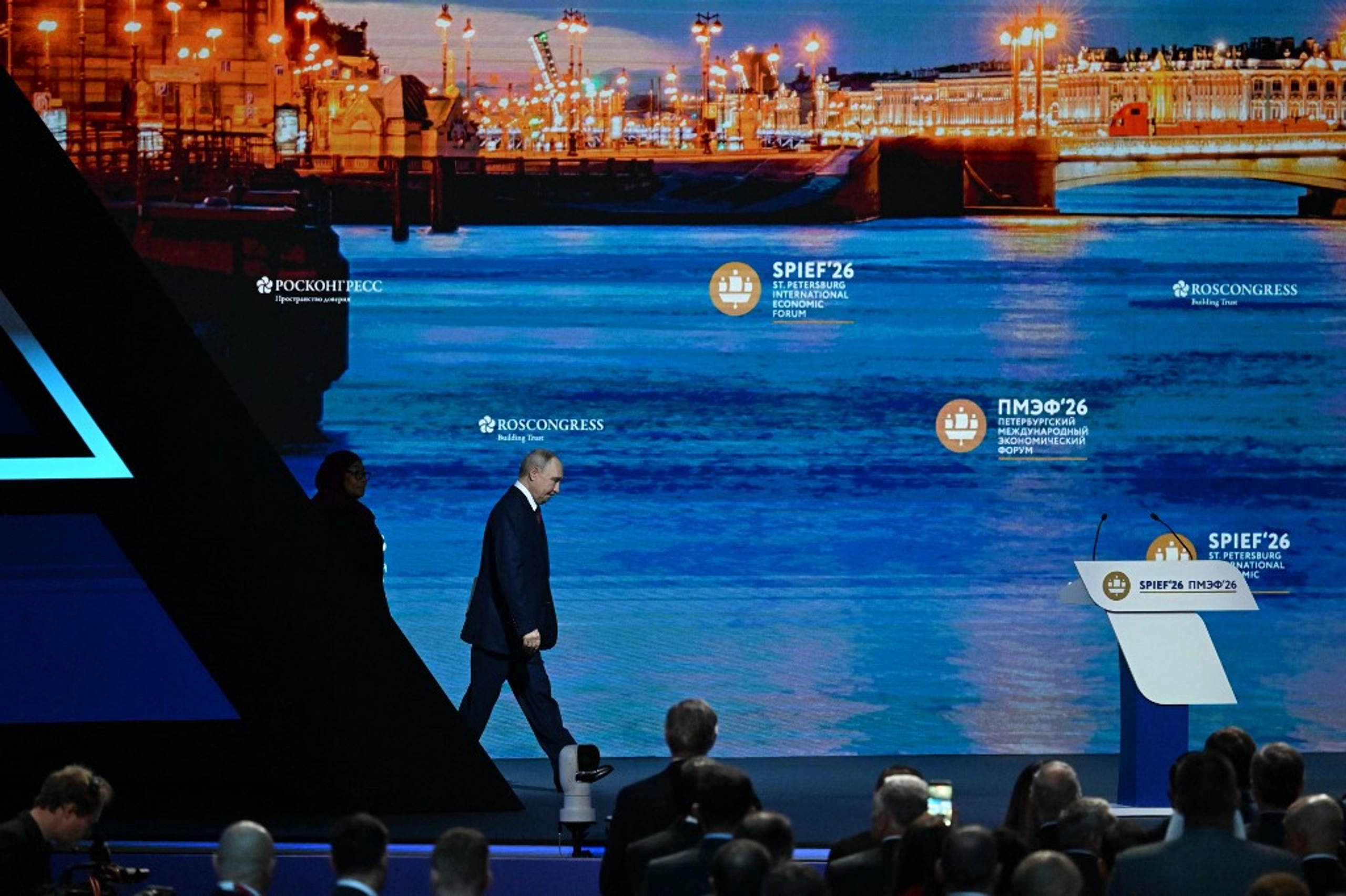 Putin Security Network Hardened as AI Video Analysis Raises Global Alarm