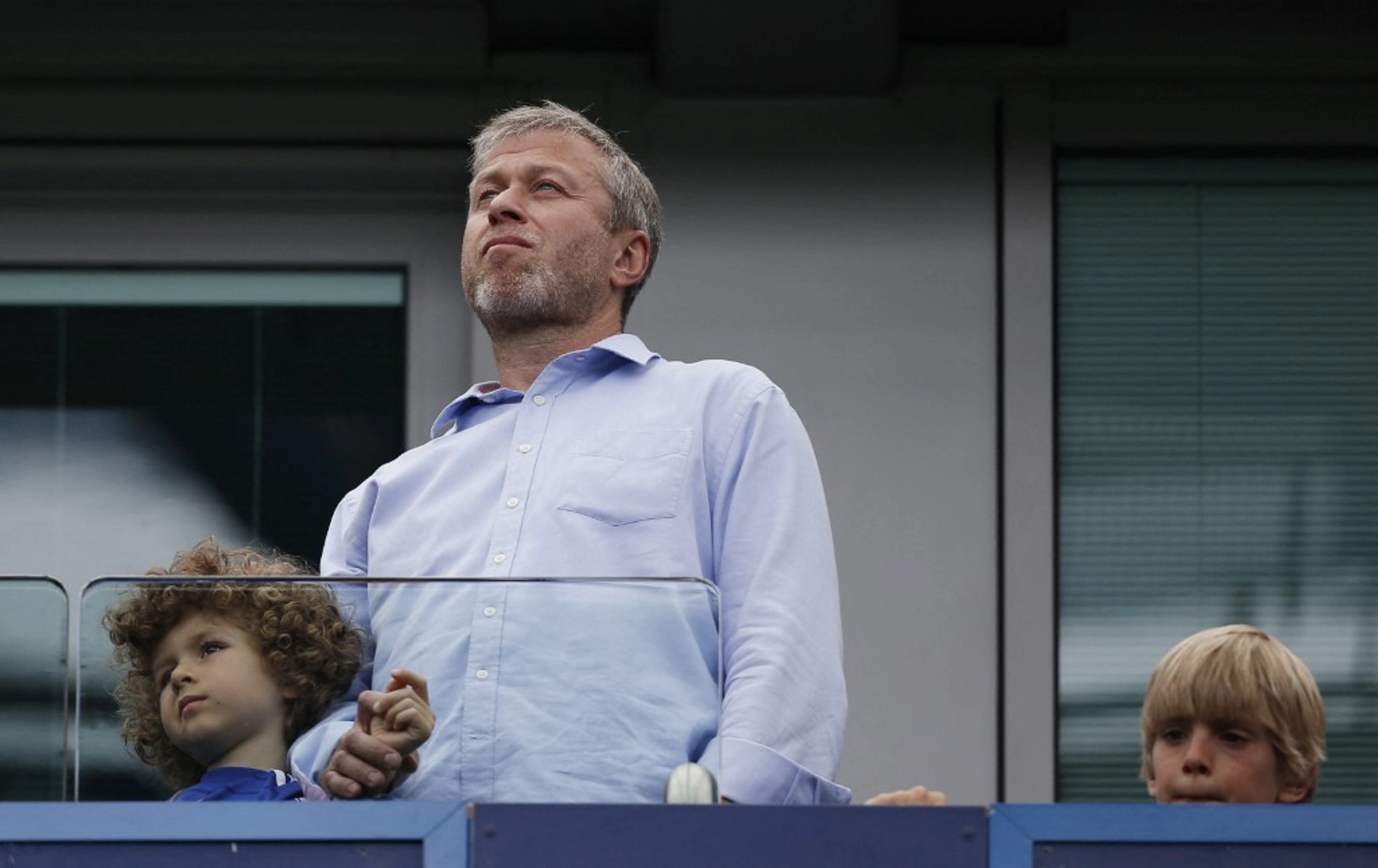 Abramovich Delivered Putin Message on Possible Talks Framework to Kyiv, Zelensky Says