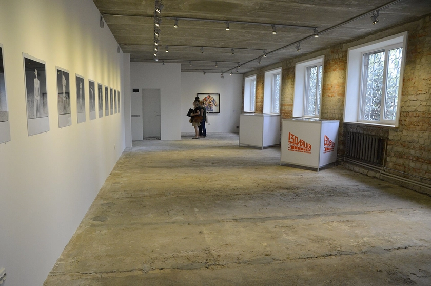 Torture, Rape, Mock Executions: Former Donetsk Art Center Turned Into Prison of Abuse