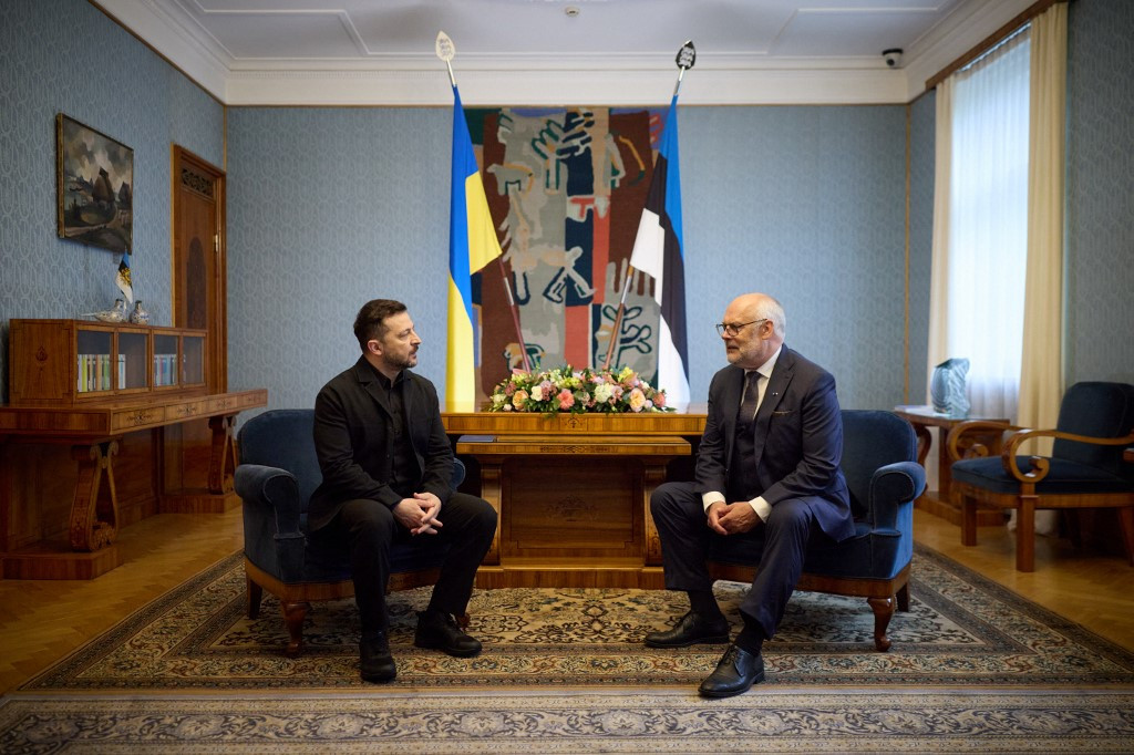 Estonia’s President Sees Summer Window to End War