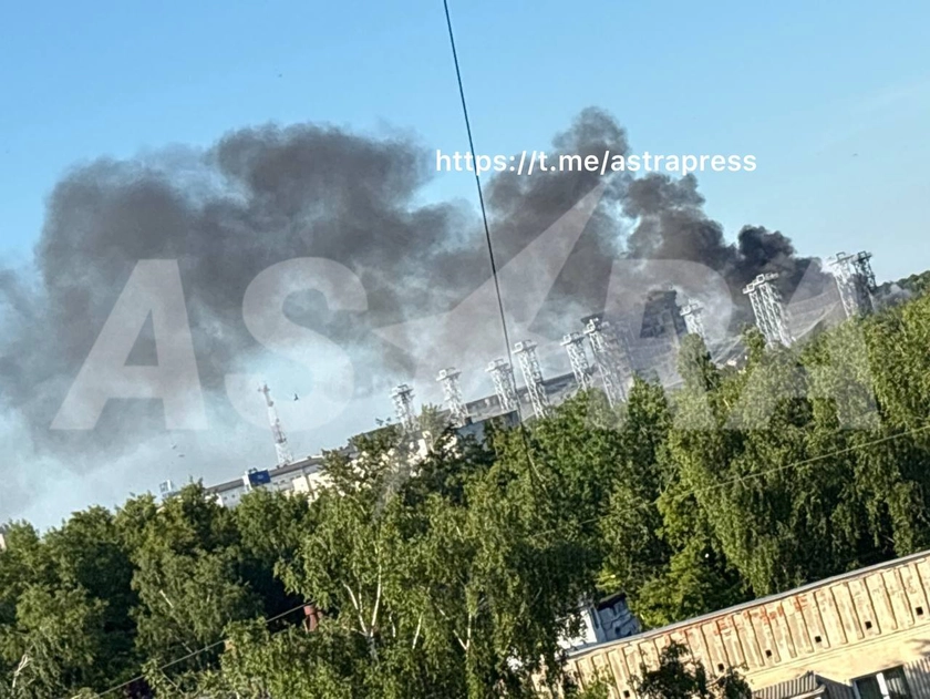 У Чебоксарах після ракетної атаки загорівся оборонний завод «Прогрес»