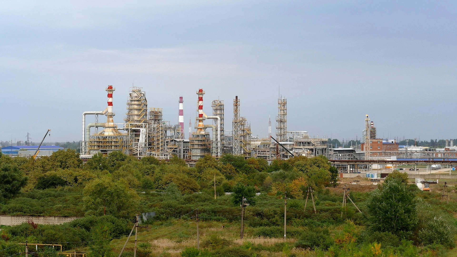 Fire Erupts at Major Russian Oil Refinery as Drones Strike Krasnodar, Crimea
