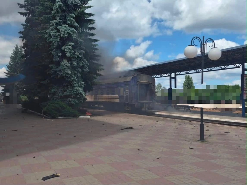 Russian Attacks Kill Railway Worker, Damages Energy and Logistics Site