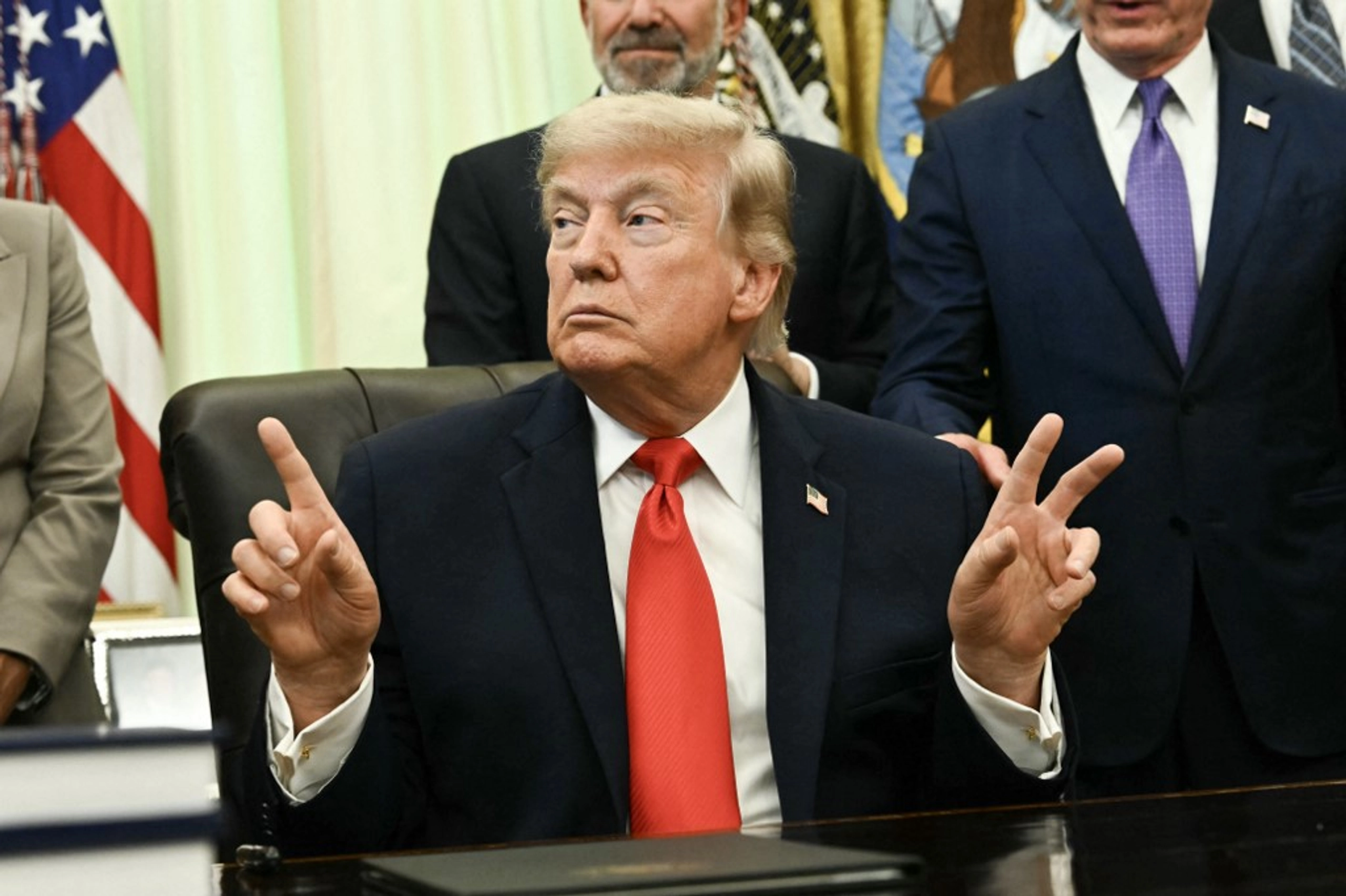 Феномен Трампа: бізнес-імперія, розсекречені файли Епштейна та вербування КДБ