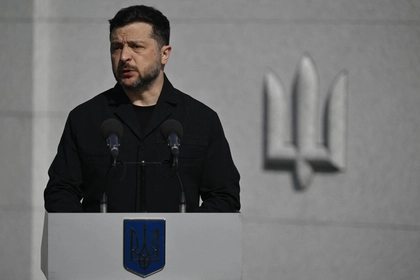 Zelensky Expected to Attend Gdańsk Recovery Summit Despite Historical Row with Poland