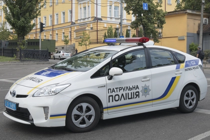 В Одесі активісти змусили власника турецького ресторану вибачатися за побиття жінки