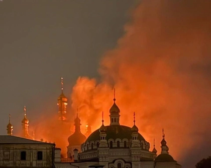 Fire Erupts at Kyiv Lavra in Overnight Russian Barrage