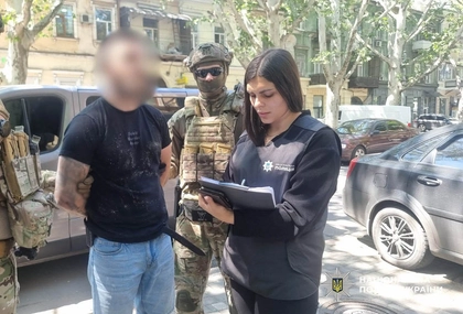 В Одесі затримали офіцера, який вимагав $23 тис. за висновок ВЛК про непридатність