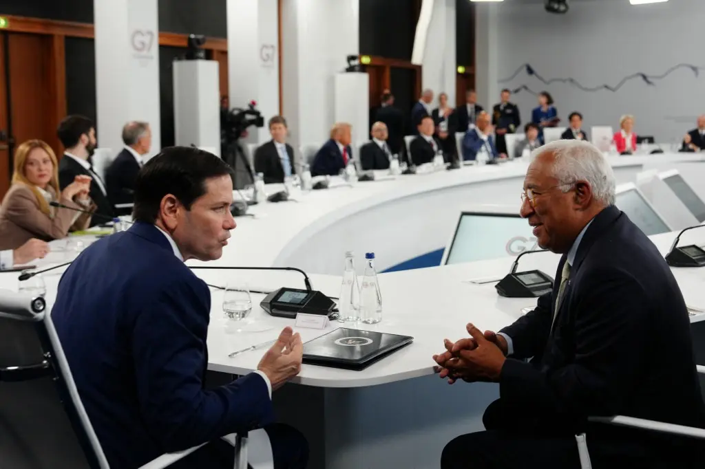 Going to Moscow for Putin Meeting Would Be ‘Fatal Mistake’ for Zelensky, Former US Envoy Says