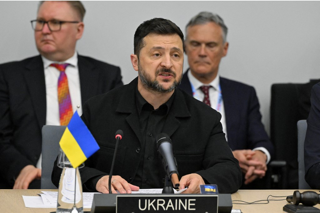 Zelensky: China Responded 'Harshly' to Russian Nuclear Threats for the First Time