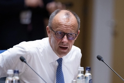 Macron, Merz Clash With EU Over Putin Outreach