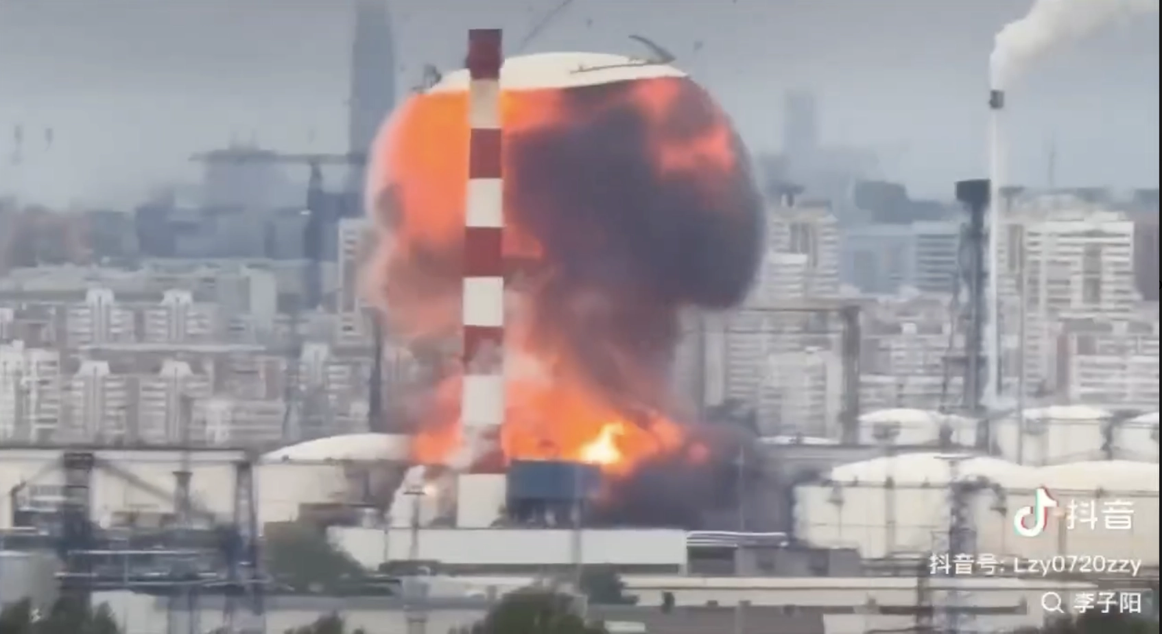 Russian Air Defense Missile Reportedly Hits Moscow Refinery in Failed Drone Intercept