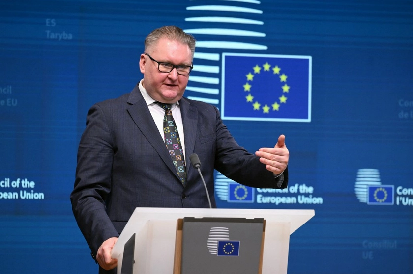 Ukraine Expects Breakthrough in EU Entry, 5 Clusters Set for Mid-July