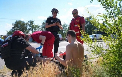 Russian Strike Hits Beach in Zaporizhzhia, Injures 6, Including 3 Children