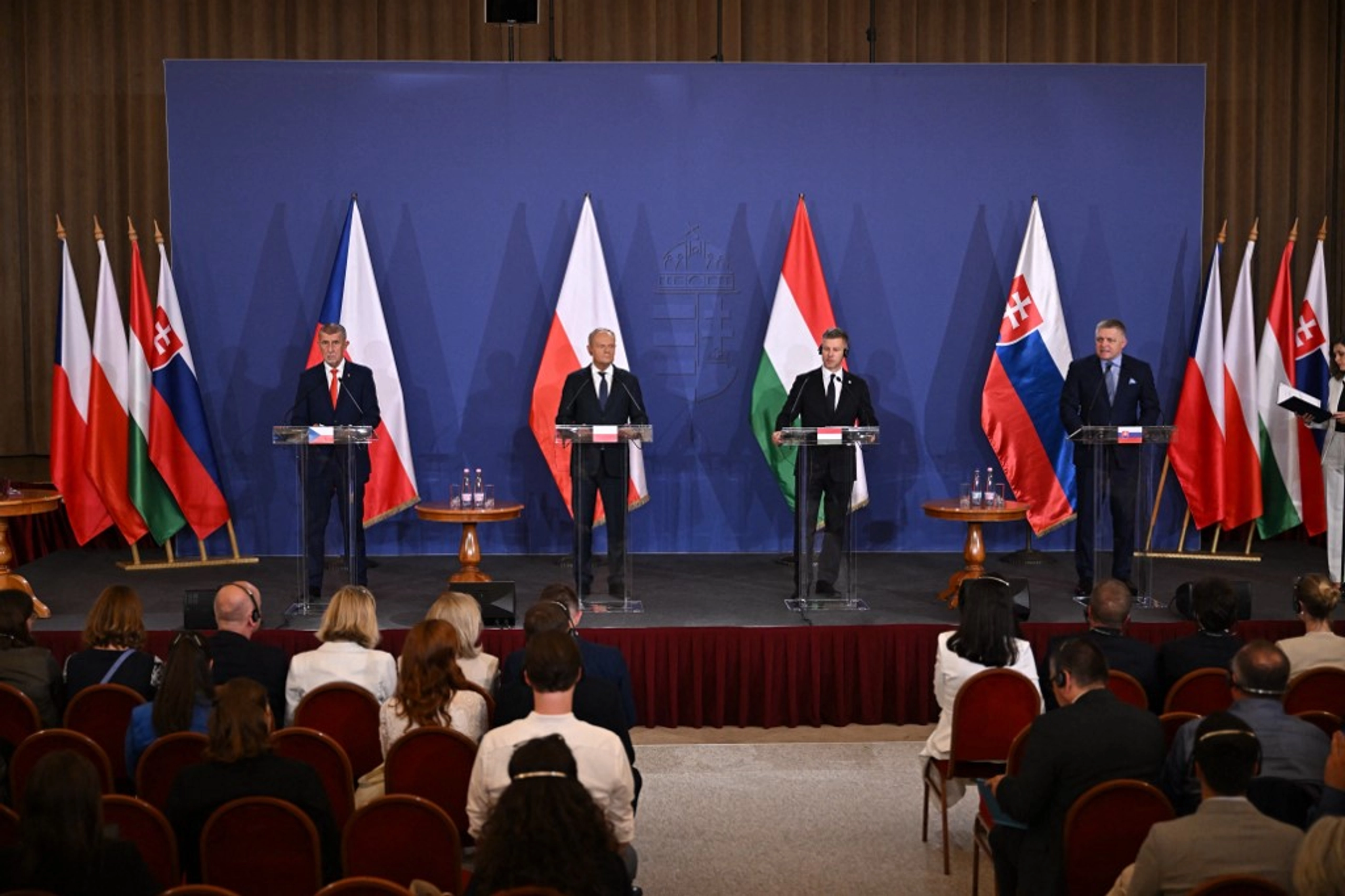 Ukraine Divisions Fade as Visegrád Leaders Reunite After Two-Year Rift
