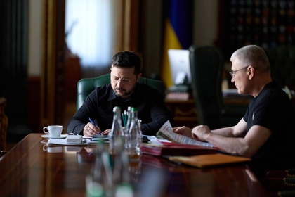 Україна знищила арсенал флоту РФ, Кремль оголює регіони заради захисту Москви - Зеленський