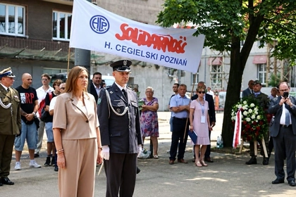 Polish Defense Ministry Admits Using AI on Minister’s Photo