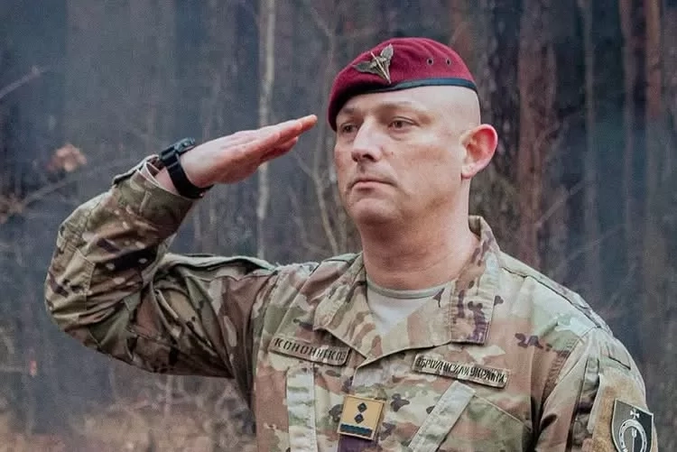 У прокуратурі назвали версії загибелі командира 154-ї ОМБр Кононнікова