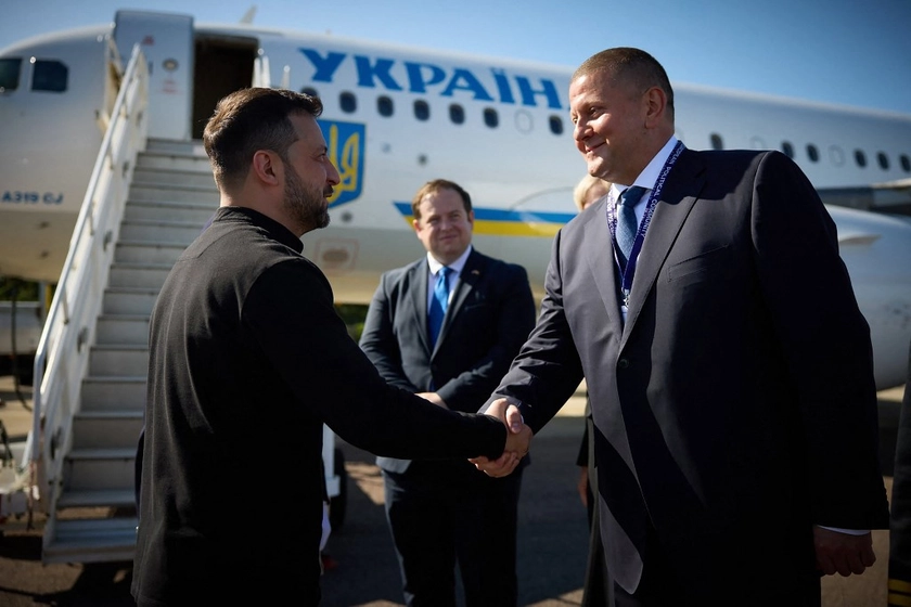 Report: Zelensky Asked Zaluzhny If He Would Run for President