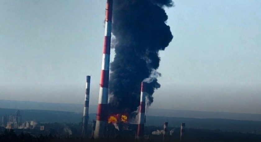 Сили оборони атакували стратегічний НПЗ РФ і міст на окупованій Луганщині